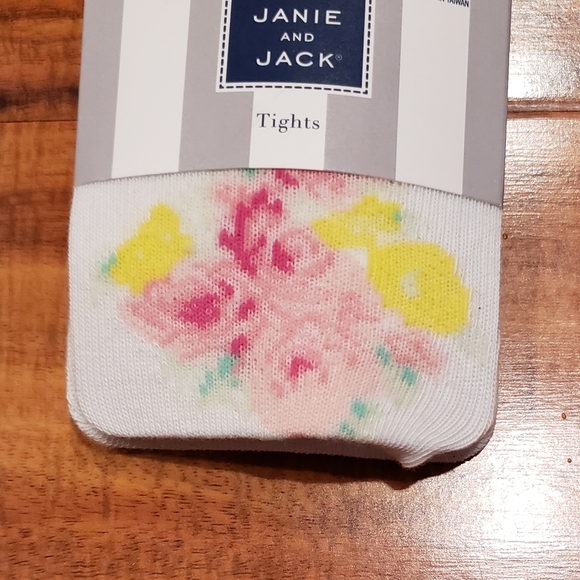 Janie and Jack NWT 0-6 months pink and yellow floral tights - Picture 2 of 3